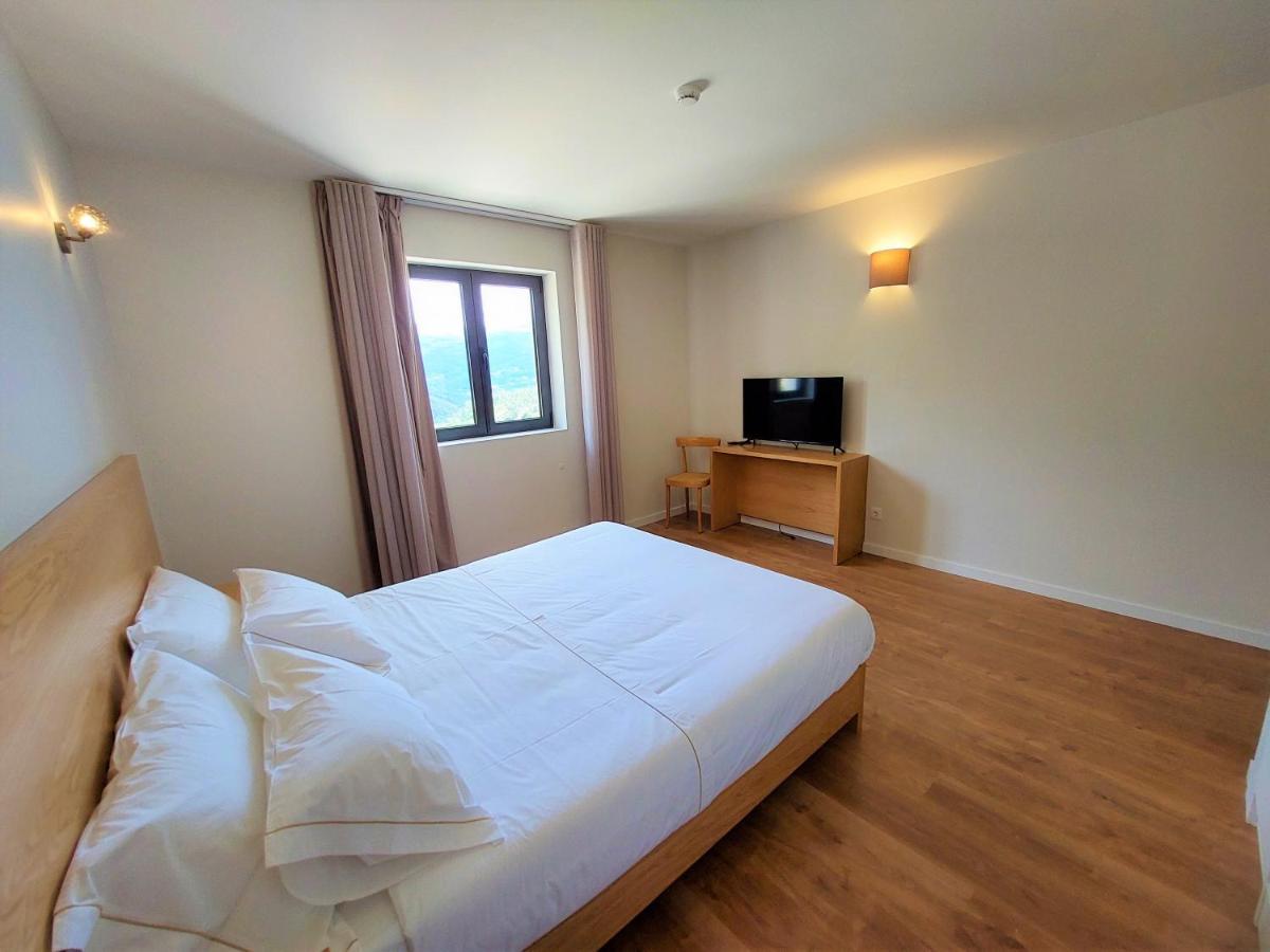 Quinta Da Roda Hotel - Conforto E Tranquilidade No Geres Cela  Εξωτερικό φωτογραφία
